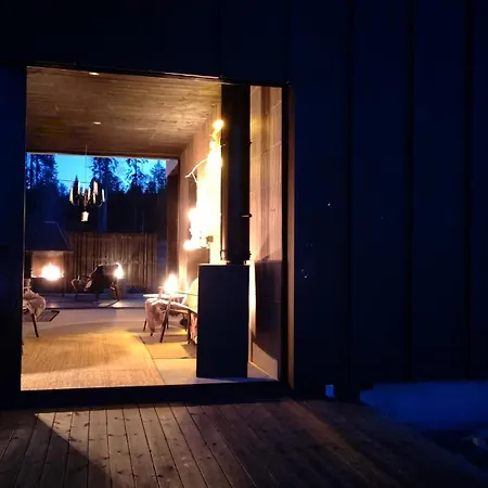 Arctic Aurora Hideaway