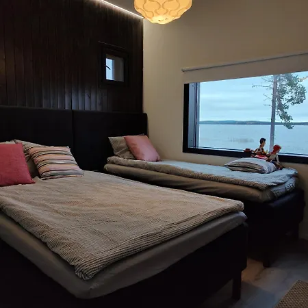 Arctic Aurora Hideaway Villa