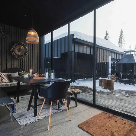 Arctic Aurora Hideaway Рованиеми